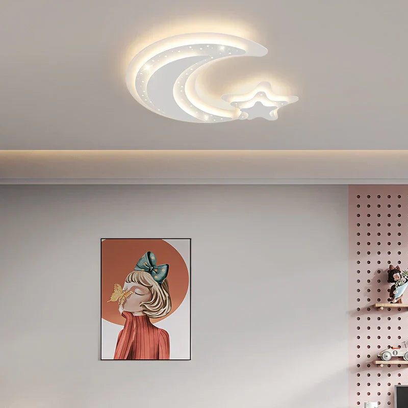 ثريا DecorBites™ LED لغرف الأطفال - مصباح سقف بتصميم النجوم والقمر لغرف النوم والحضانات