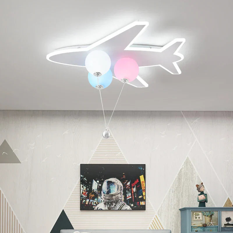 Lustre nuage/avion DecorBites™ pour enfants avec télécommande - Solution d'éclairage intérieur