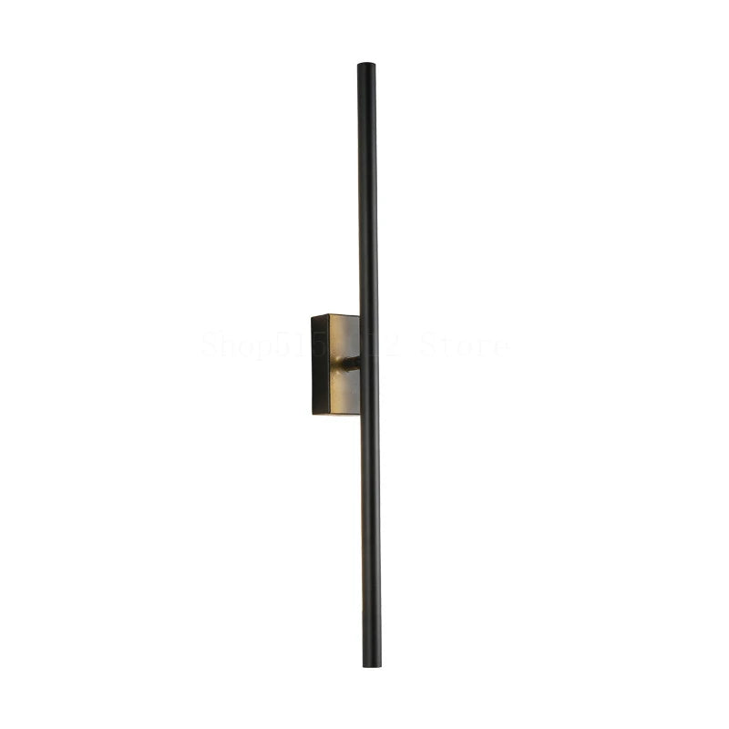 مصباح جداري LED DecorBites™ Linear Metal Tubes باللون الذهبي لغرفة المعيشة العصرية ومرايا الحمامات