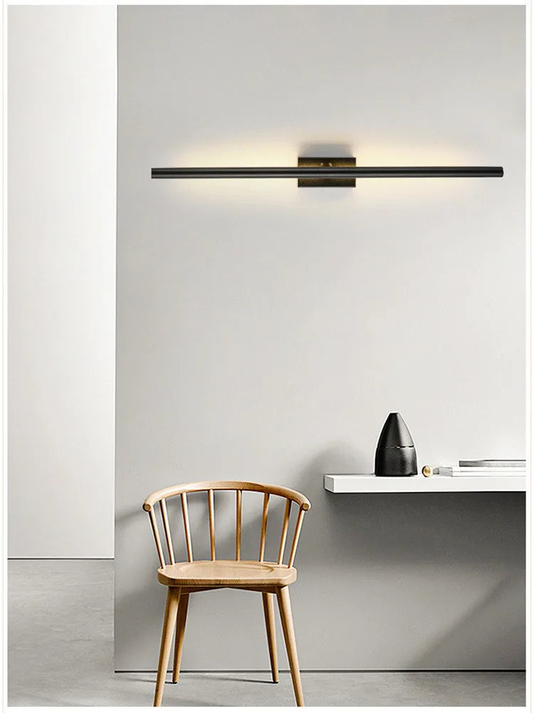 مصباح جداري LED DecorBites™ Linear Metal Tubes باللون الذهبي لغرفة المعيشة العصرية ومرايا الحمامات