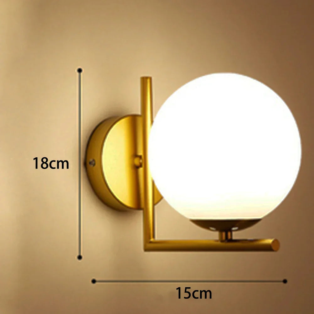 مصباح حائط LED كروي زجاجي من DecorBites™ للممر وغرفة النوم وديكور غرفة المعيشة