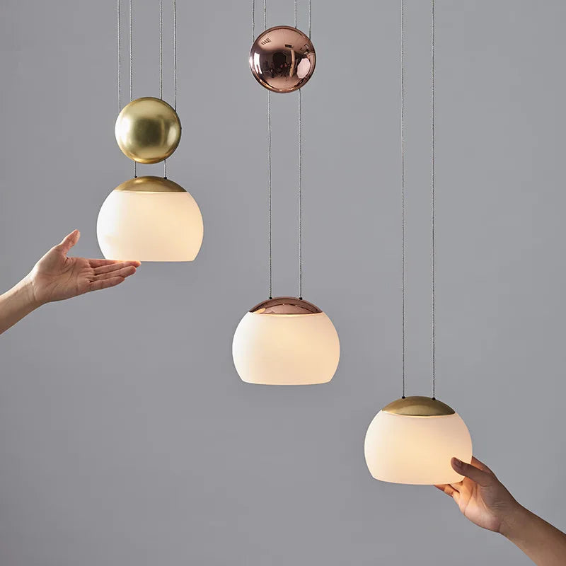 DecorBites™ مصباح معلق زجاجي LED حديث JOJO، ارتفاع قابل للتعديل، إضاءة ذهبية للطاولة الجانبية