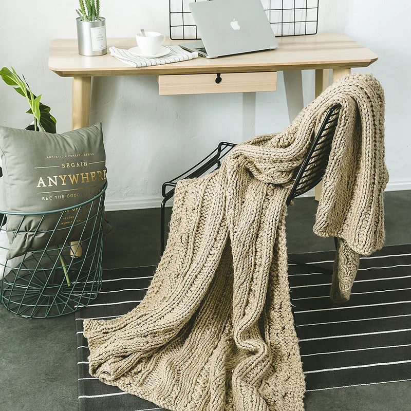 Couverture en laine tricotée épaisse beige kaki DecorBites™