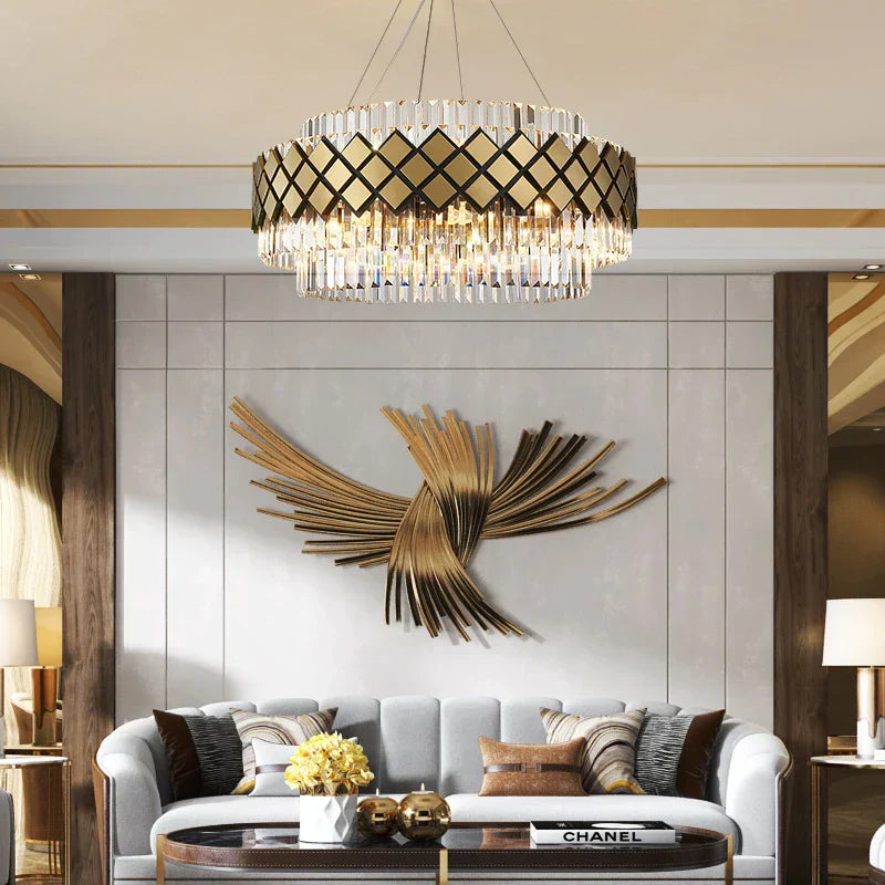 ثريا كريستال ذهبية بتقنية LED بتصميم آرت ديكو من DecorBites™ للمدخل