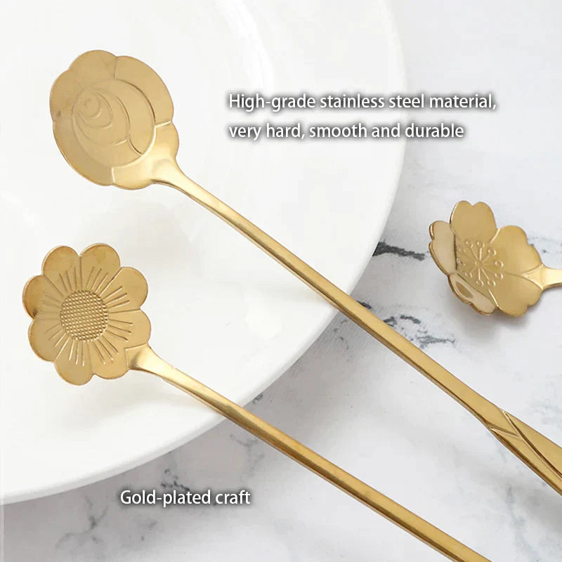 طقم ملاعق شاي ذهبية من الستانلس ستيل بتصميم زهرة من DecorBites™ للقهوة والحلويات والآيس كريم