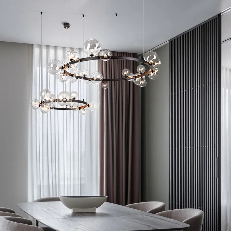 ثريا الفقاعات المتفرعة من DecorBites™ باللونين الأسود والذهبي لغرفة الطعام العصرية