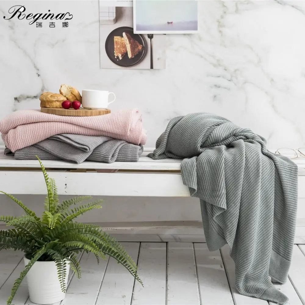 DecorBites™ Bamboo Cooling Throw Blanket - Stay Cool All Summer, Ideal for Hot Sleepers