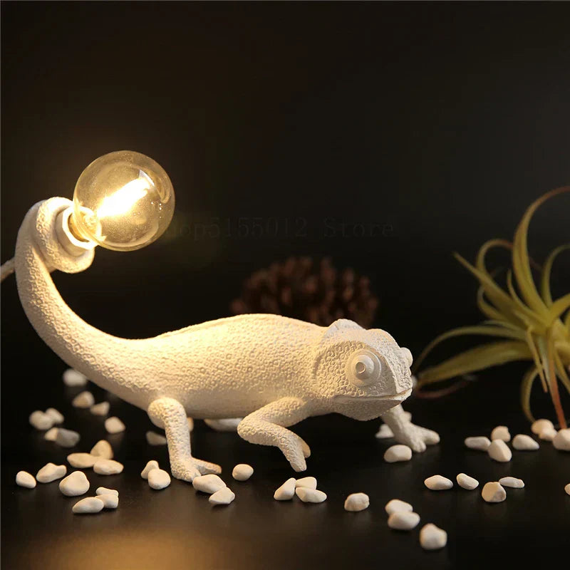 DecorBites™ Chameleon Figure Resin LED Wall Lamp Nordic Animal Night Light