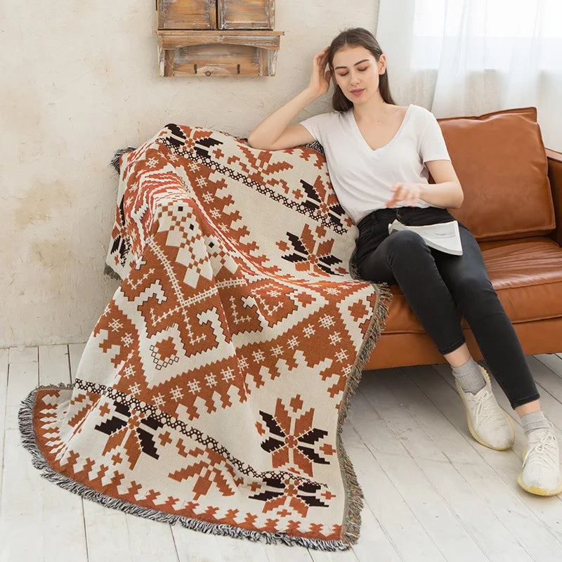 DecorBites™ بطانية صوف محبوكة كاروهات بنمط نورديك - ديكور منزلي مريح وغطاء أريكة