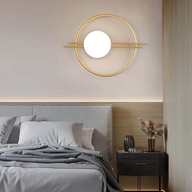 مصباح حائط DecorBites™ الزجاجي الذهبي LED للإضاءة الداخلية الأنيقة