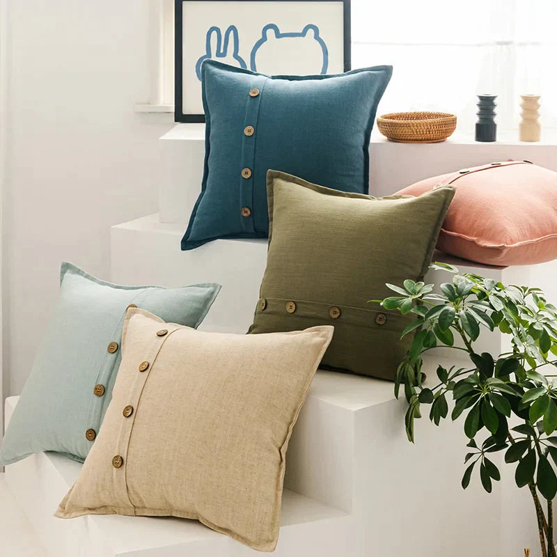 DecorBites™ غطاء وسادة من القطن والكتان 45×45 سم باللون الوردي والأزرق والأخضر والبيج مع أزرار جوز الهند لتزيين المنزل