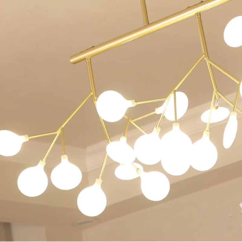 DecorBites™ ثريا Linear Firefly: إضاءة أنيقة على شكل غصن شجرة لديكور المنزل