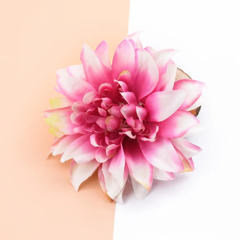 DecorBites™ 100pcs Silk Gerbera Flowers for Christmas, Wedding, DIY, Scrapbooking, Gifts