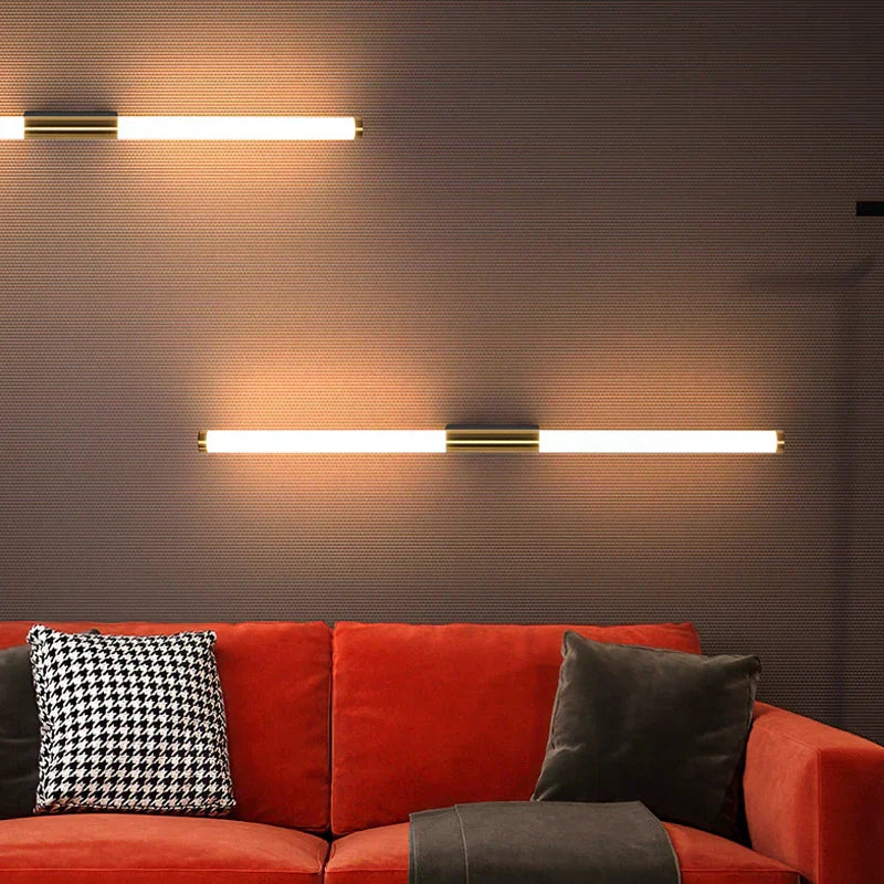 مصباح حائط LED خطي من DecorBites™ أنبوب معدني ذهبي شمعدان لغرفة المعيشة وغرفة النوم والممر