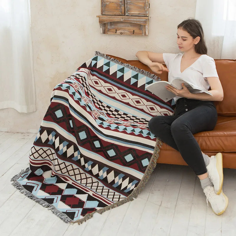 DecorBites™ بطانية صوف محبوكة كاروهات بنمط نورديك - ديكور منزلي مريح وغطاء أريكة