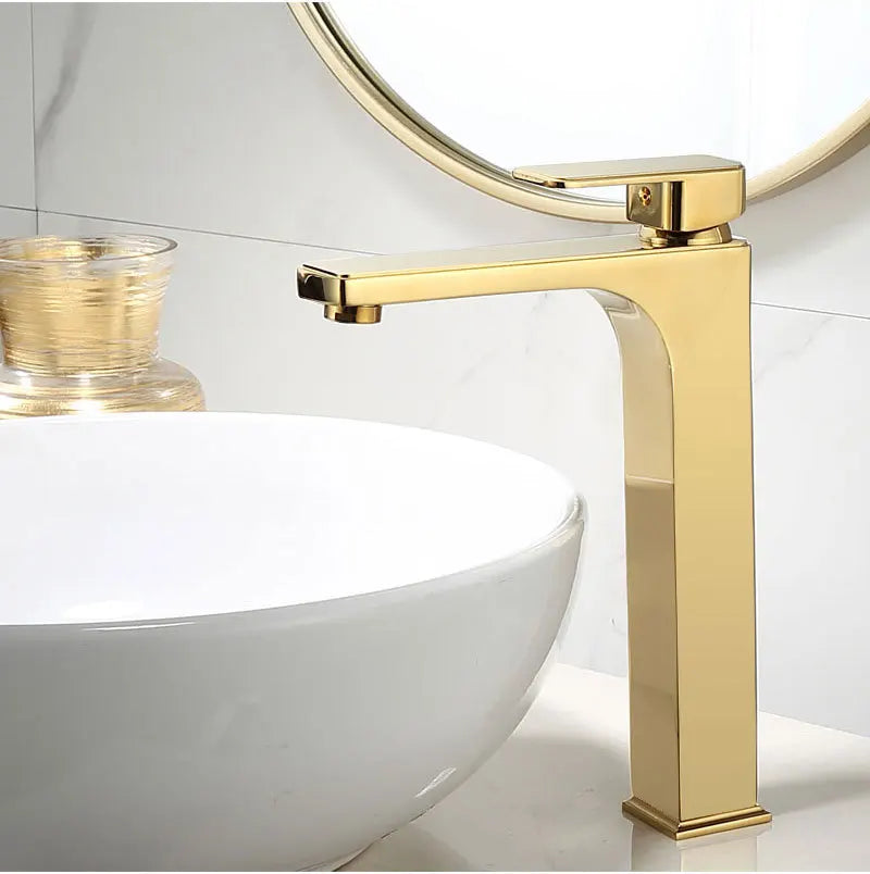 صنبور حوض Gold DecorBites™‎: صنبور حوض حمام بمقبض واحد وخلاط حوض نحاسي