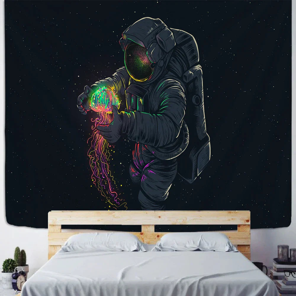 DecorBites™ Jellyfish Interstellar Sky Tapestry Wall Hanging: تصميم رائد فضاء لديكور السكن الجامعي البوهيمي