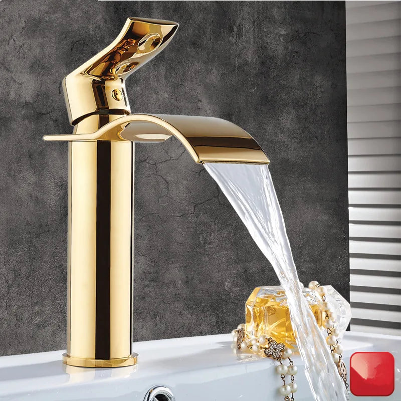 Robinet mitigeur d'évier DecorBites™ cascade doré et blanc pour salle de bain, eau chaude et froide