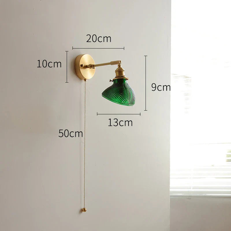 أضواء حائط LED زجاجية خضراء DecorBites™ مع مفتاح سلسلة سحب، لمسة نهائية نحاسية