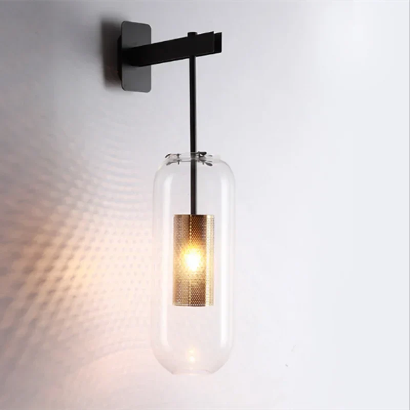 Applique murale en verre doré DecorBites™ : Lampe murale industrielle E14 post-moderne pour la décoration intérieure