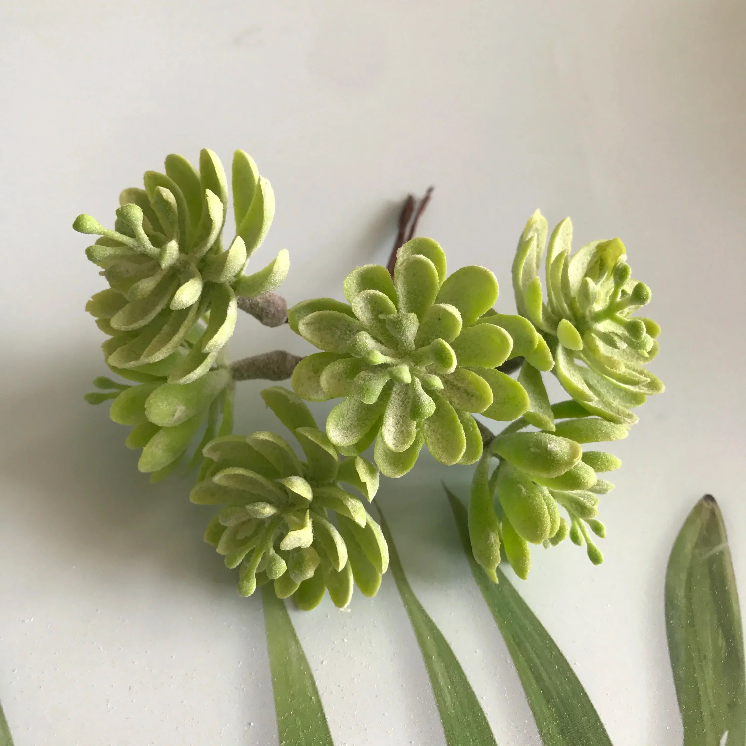 DecorBites™ Greenery Berry Stamen Bundle for DIY Christmas Decor & Gift Wrapping