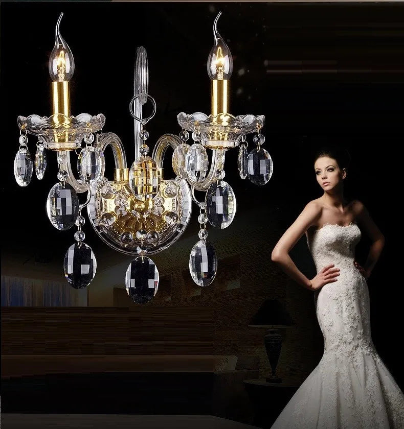 مصباح حائط ذهبي من الكريستال K9 من DecorBites™ مع مصابيح LED وأباجورات، ضوء سرير فاخر