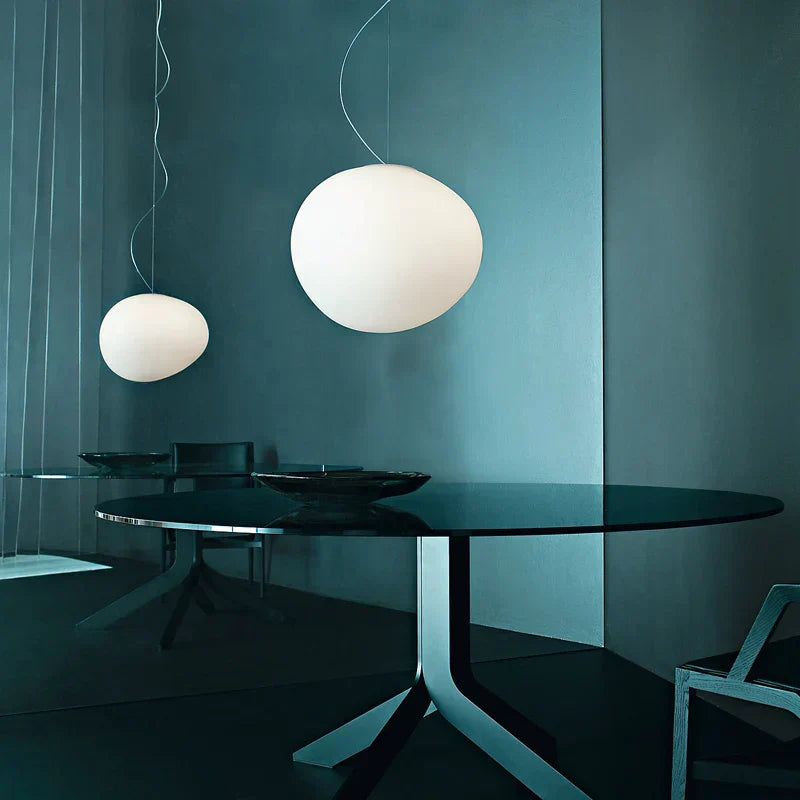 DecorBites™ مصباح Gregg المعلق: زجاج فقاعي أبيض بتصميم إيطالي للمنزل والمطبخ والمطاعم