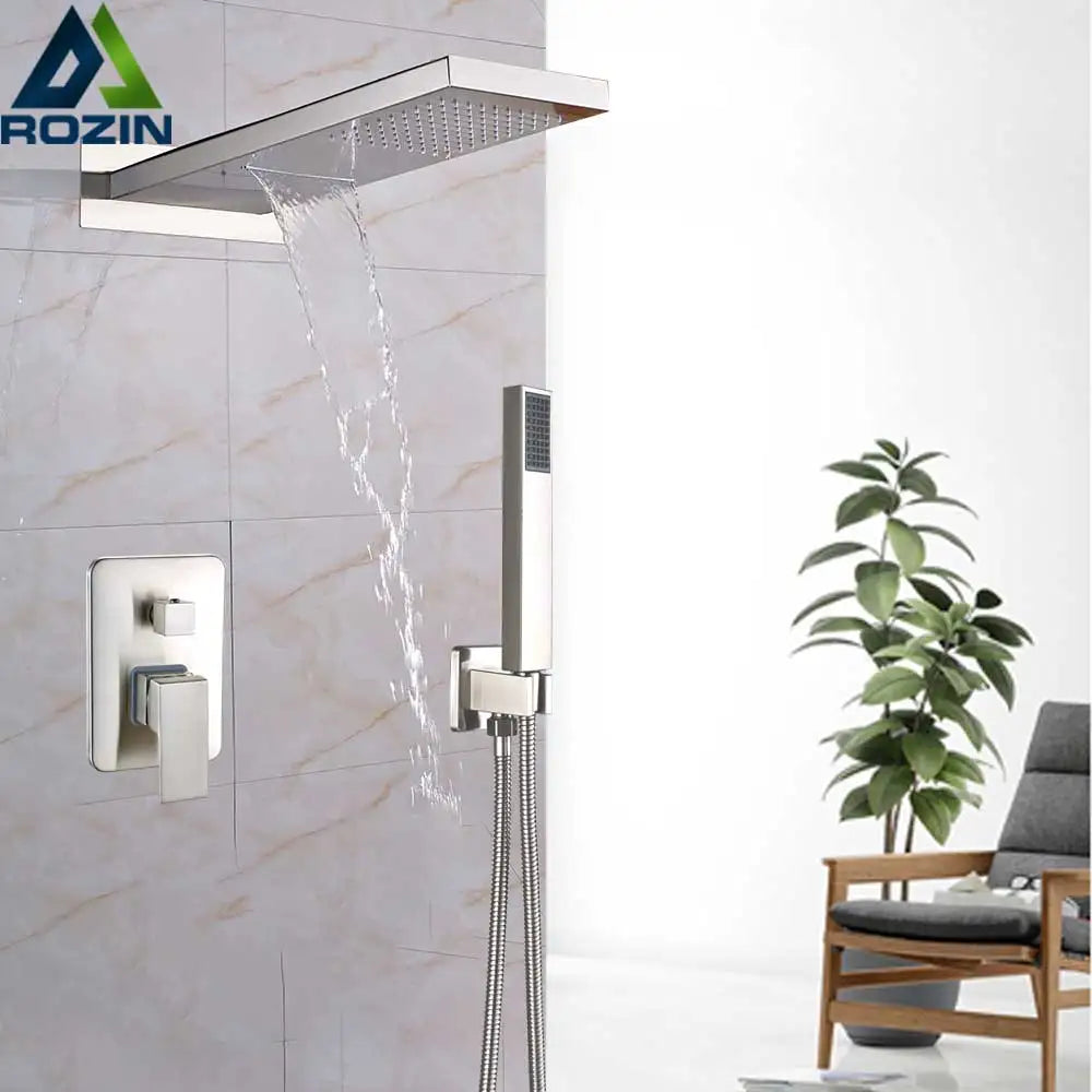 صنبور دش ذهبي DecorBites™ بتثبيت على الحائط للتحكم في 3 اتجاهات ودش يدوي بلاستيكي