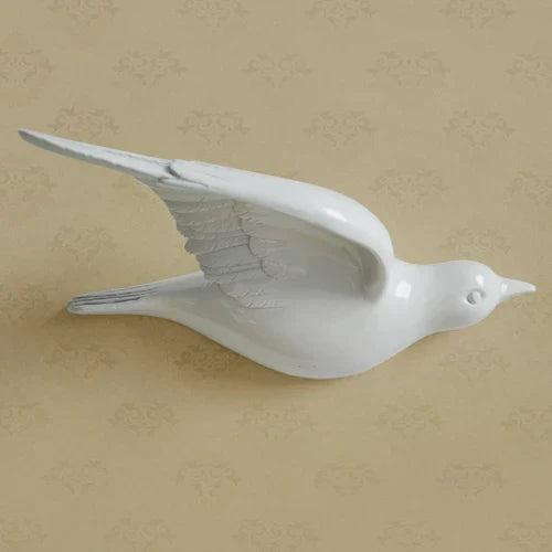 DecorBites™ 3D Bird Resin Statue Wall Decor for Children's Room - Animal Figurine Ornament