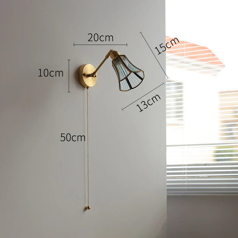 أضواء حائط LED زجاجية خضراء DecorBites™ مع مفتاح سلسلة سحب، لمسة نهائية نحاسية