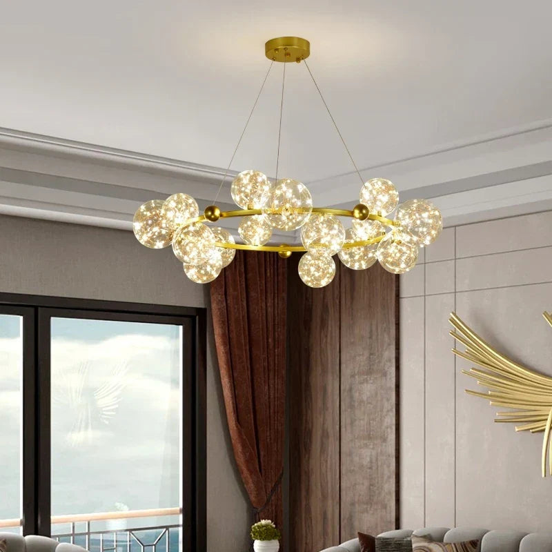 ثريا بابلز زجاجية ذهبية بإضاءة LED من DecorBites™ لغرفة الطعام والمطعم