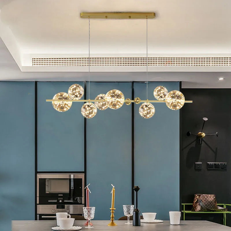 ثريا بابلز زجاجية ذهبية بإضاءة LED من DecorBites™ لغرفة الطعام والمطعم