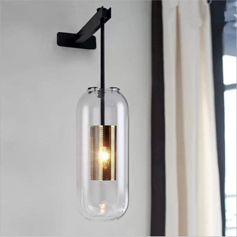 Applique murale en verre doré DecorBites™ : Lampe murale industrielle E14 post-moderne pour la décoration intérieure