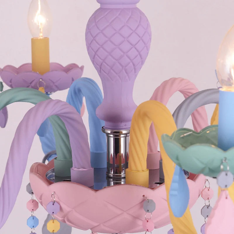 ثريا شمع كريستال DecorBites™: تصميم أوروبي أنيق لغرف النوم والمطاعم وغرف الأطفال