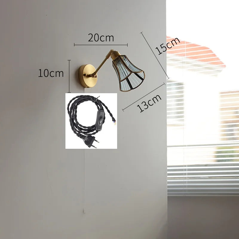 أضواء حائط LED زجاجية خضراء DecorBites™ مع مفتاح سلسلة سحب، لمسة نهائية نحاسية