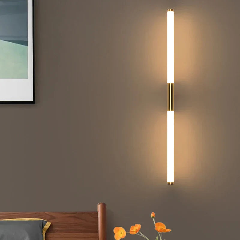 مصباح حائط LED خطي من DecorBites™ أنبوب معدني ذهبي شمعدان لغرفة المعيشة وغرفة النوم والممر