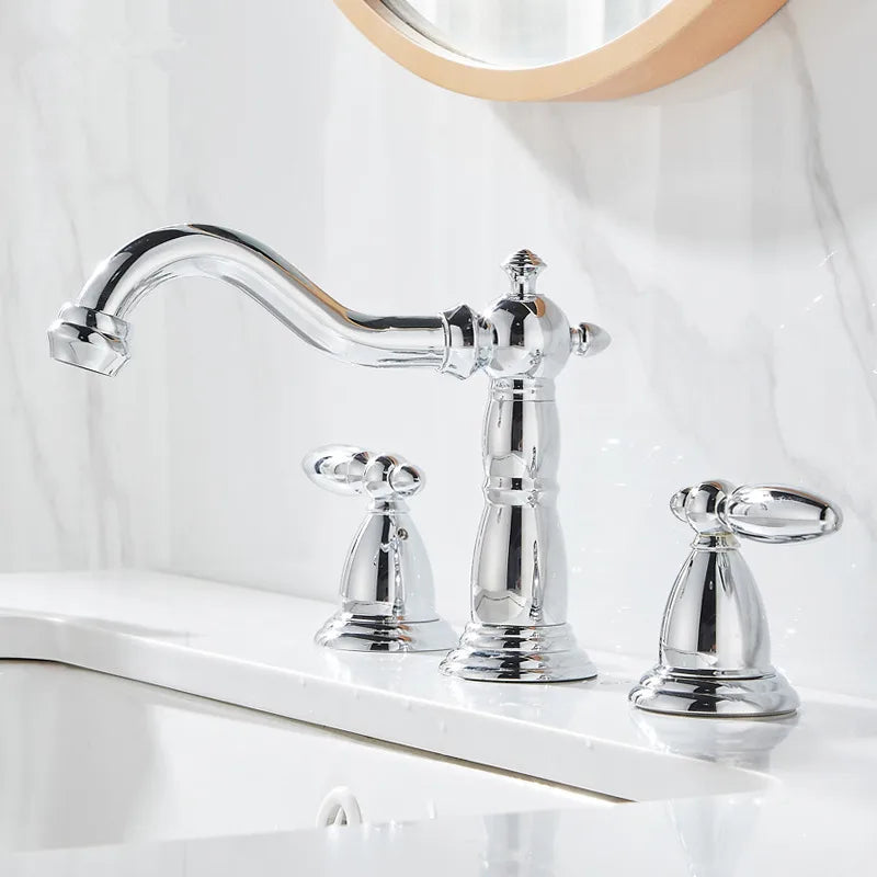 DecorBites™ Gold Brass Widespread Bathroom Faucet - خلاطات حوض حمام واسعة الانتشار من النحاس الذهبي - 3 فتحات للحوض العتيق