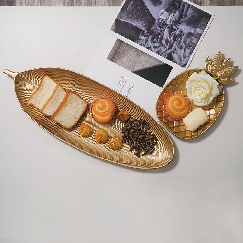 DecorBites™ طبق أوراق الذهب: صينية زخرفية فاخرة للمجوهرات والحلوى والفواكه والحُلي