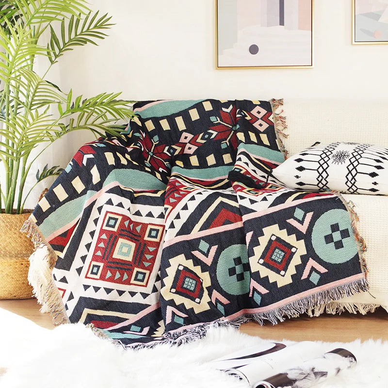 DecorBites™ بطانية صوف محبوكة كاروهات بنمط نورديك - ديكور منزلي مريح وغطاء أريكة