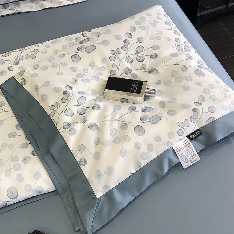 DecorBites™ Leopard Print Summer Quilt: Luxury Cool Comforter, Soft & Machine Washable