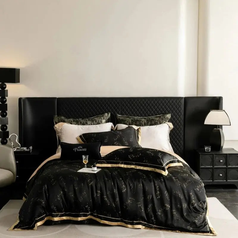 طقم ملاءات سرير يوكلبتوس فاخر DecorBites™ باللون الأسود/الذهبي - ناعم كالحرير ولطيف على البشرة