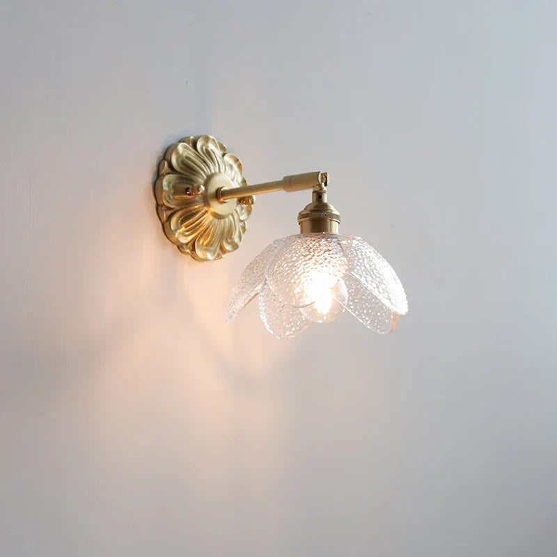 Applique murale LED DecorBites™ en verre vert avec base en cuivre pour chambre et salon