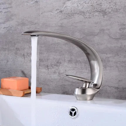 DecorBites™ Brushed Gold Basin Faucet - Single Handle Bathroom Sink Faucet