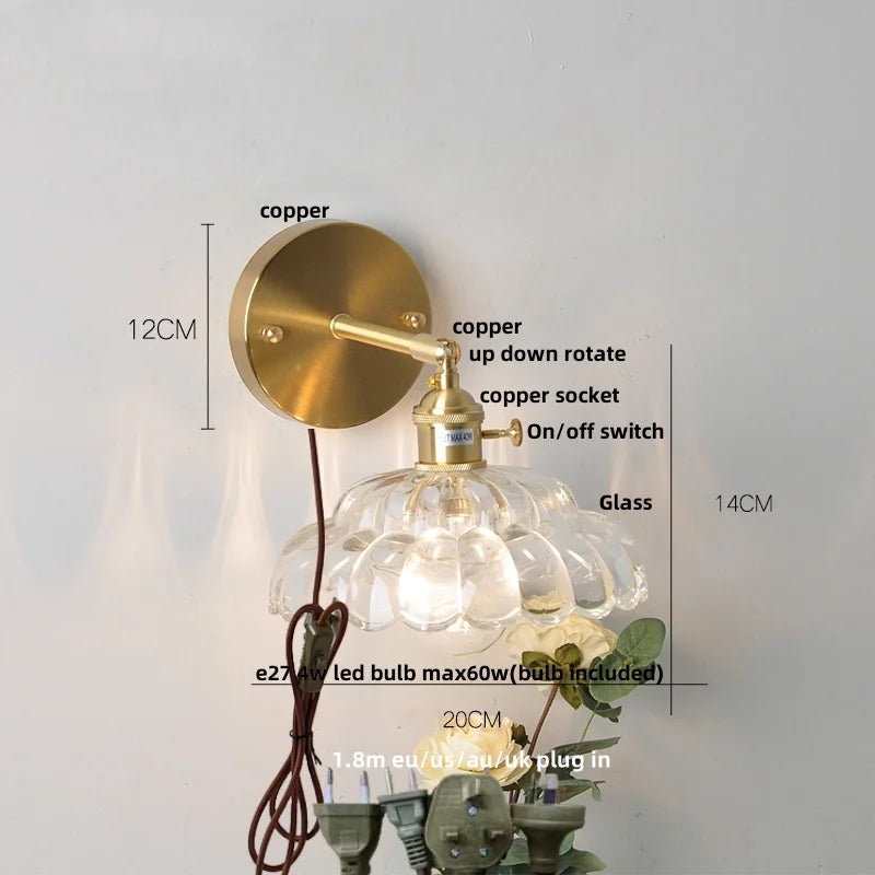وحدة إضاءة حائط LED DecorBites™ زجاجية شفافة بمفتاح سلسلة سحب
