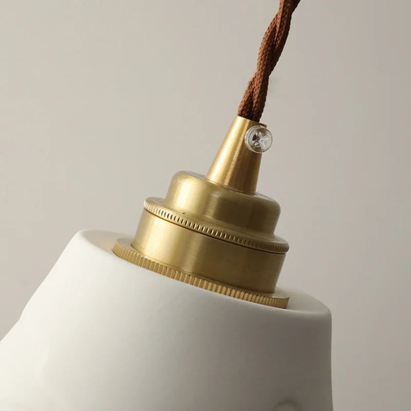 مصباح قلادة DecorBites™ LED سيراميك: مصباح تعليق عصري قابل للتعديل للمطبخ وغرفة الطعام والبار