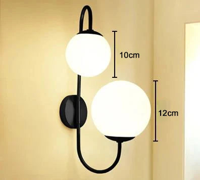 DecorBites™ مصباح حائط زجاجي ذهبي كروي LED دائري