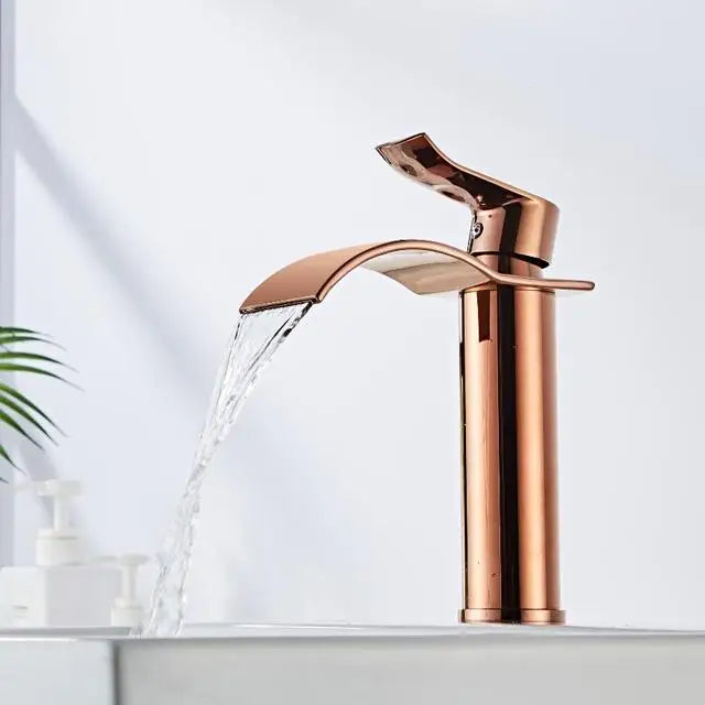 Robinet mitigeur d'évier DecorBites™ cascade doré et blanc pour salle de bain, eau chaude et froide