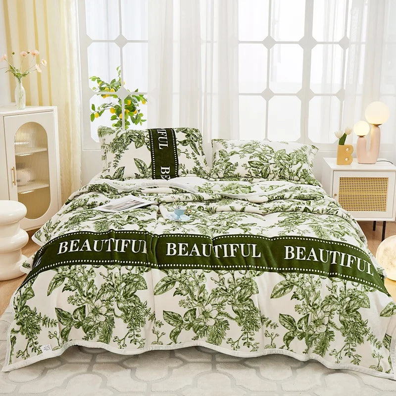 DecorBites™ Cozy Flannel Plush Blanket - All Seasons Sofa Cover & Bed Sheet for Queen Double