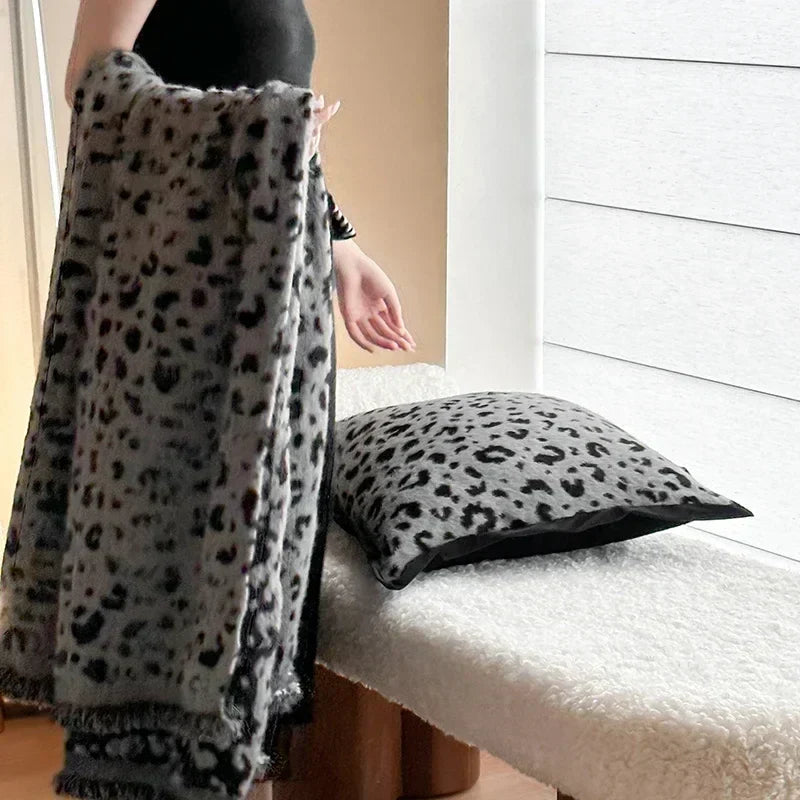 DecorBites™ Leopard Print Luxury Mink Fur Blanket for Bed and Sofa