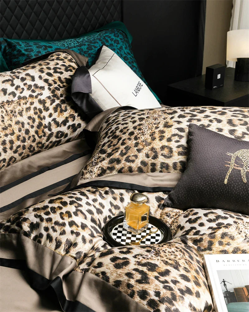 DecorBites™ Egyptian Cotton Leopard Print Luxury Bedding Set, Silky Soft Bed Sets
